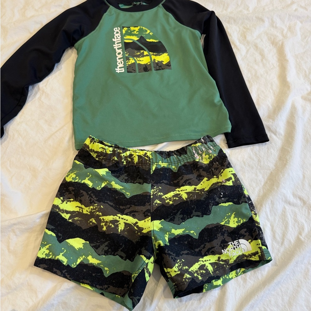 The North Face Kids Rashguard Set - Green and Black